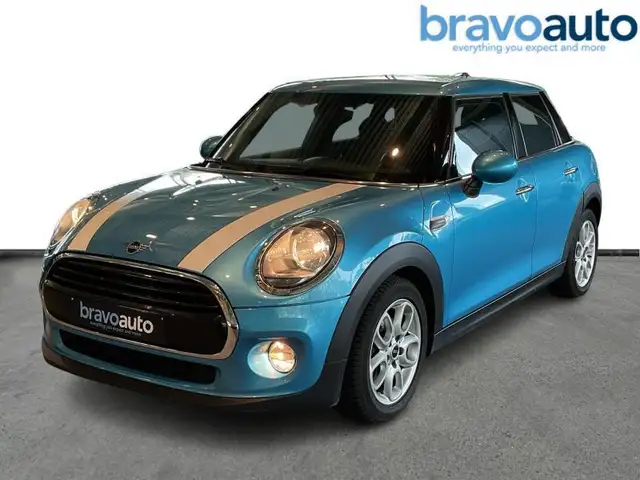 MINI Cooper 5D 1.5A PDC Heated Seats