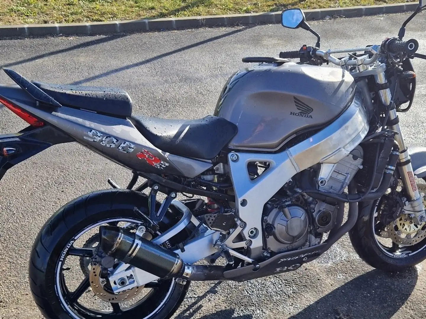 Honda CBR 900 Grigio - 2