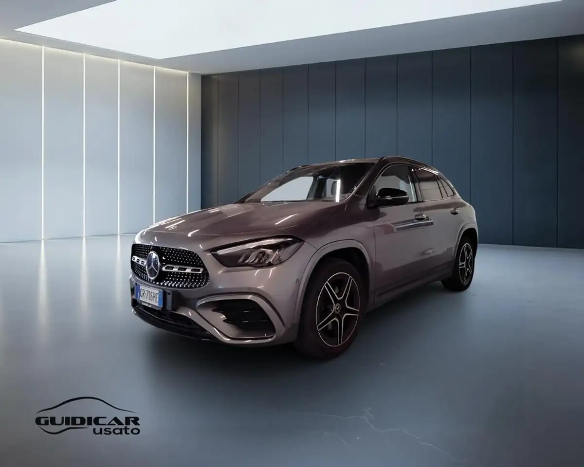 Mercedes-Benz GLA 250