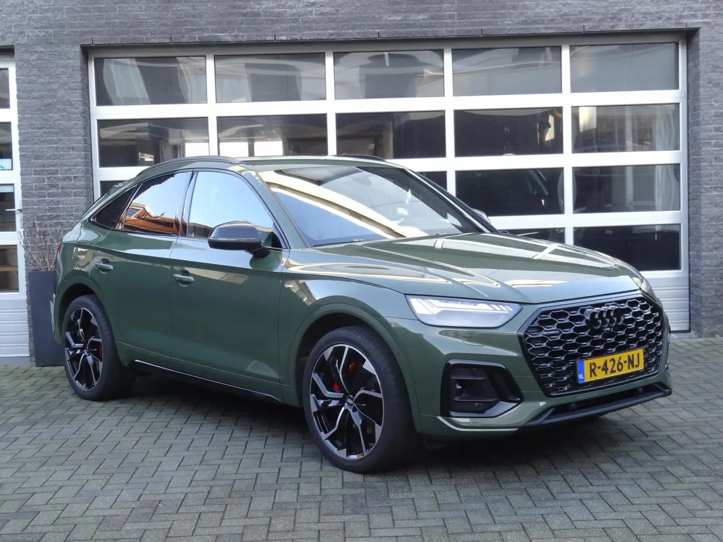 Audi Q5 Sportback 55 TFSI e S edition Groen - 2