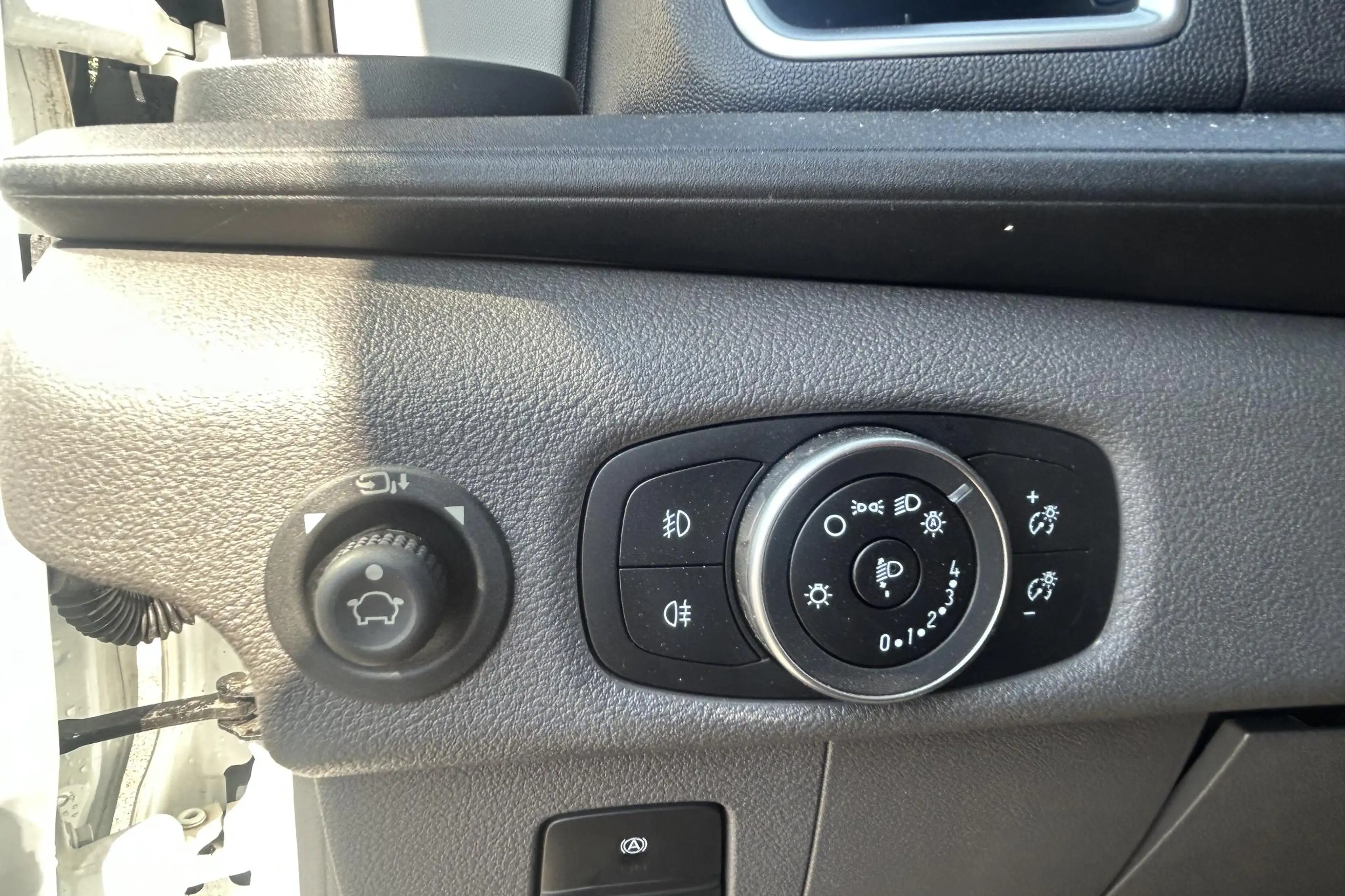 Ford E-Transit 350 L3H2 Trend 68 kWh | Operationele lease v.a. € — photo 9