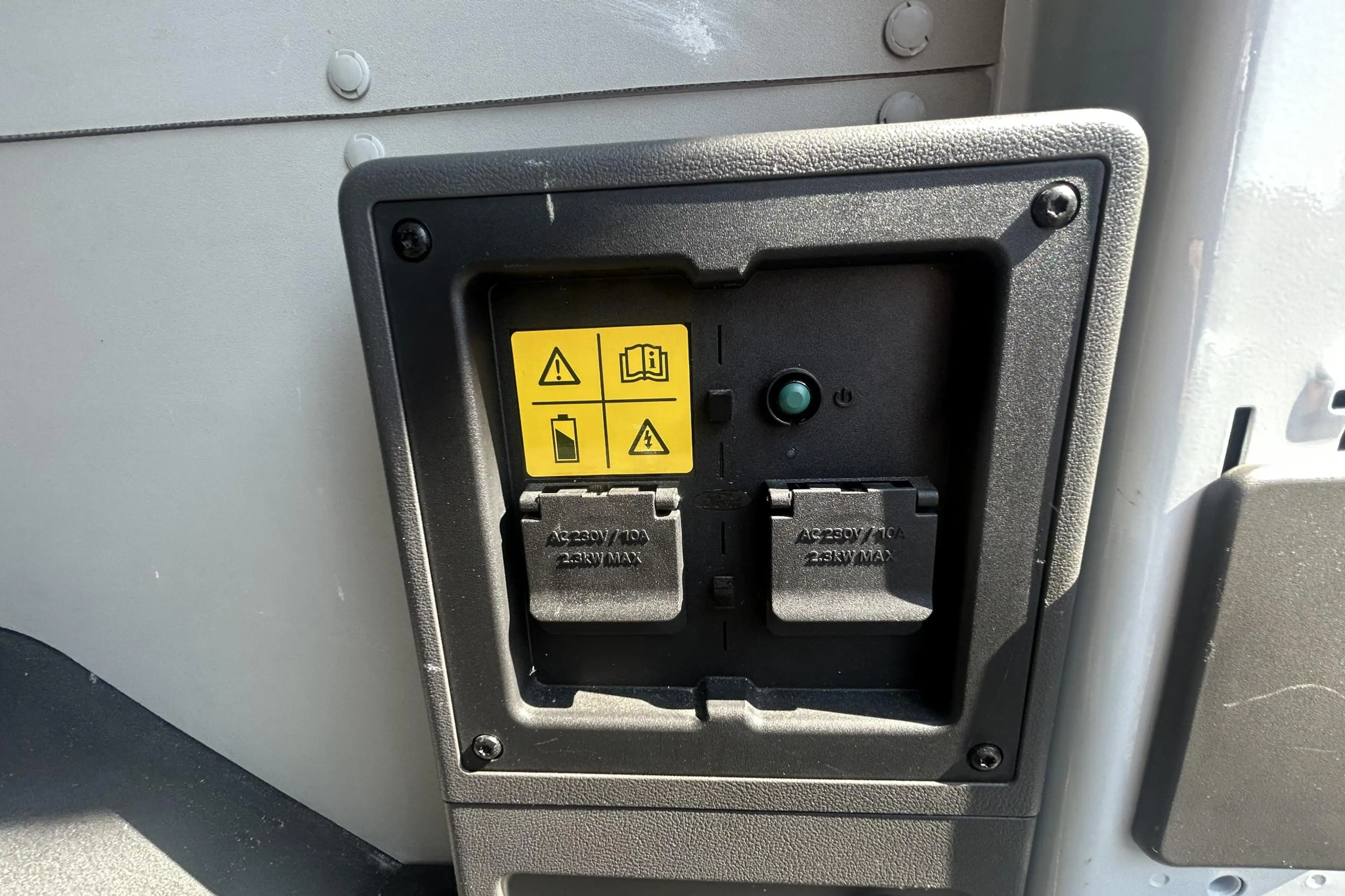 Ford E-Transit 350 L3H2 Trend 68 kWh | Operationele lease v.a. € — photo 6
