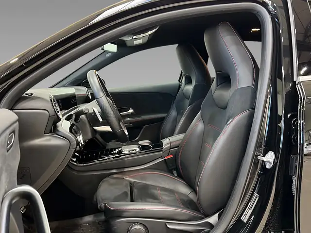 Mercedes-Benz A-Class view 9