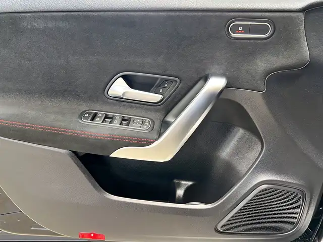 Mercedes-Benz A-Class view 13
