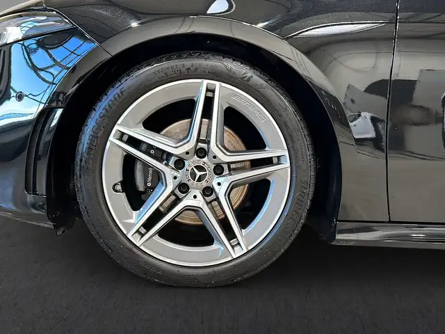 Mercedes-Benz A-Class view 4