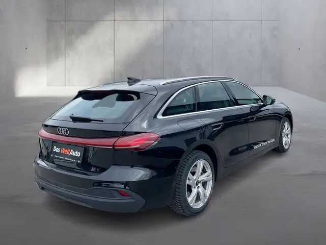 Audi A5 view 5