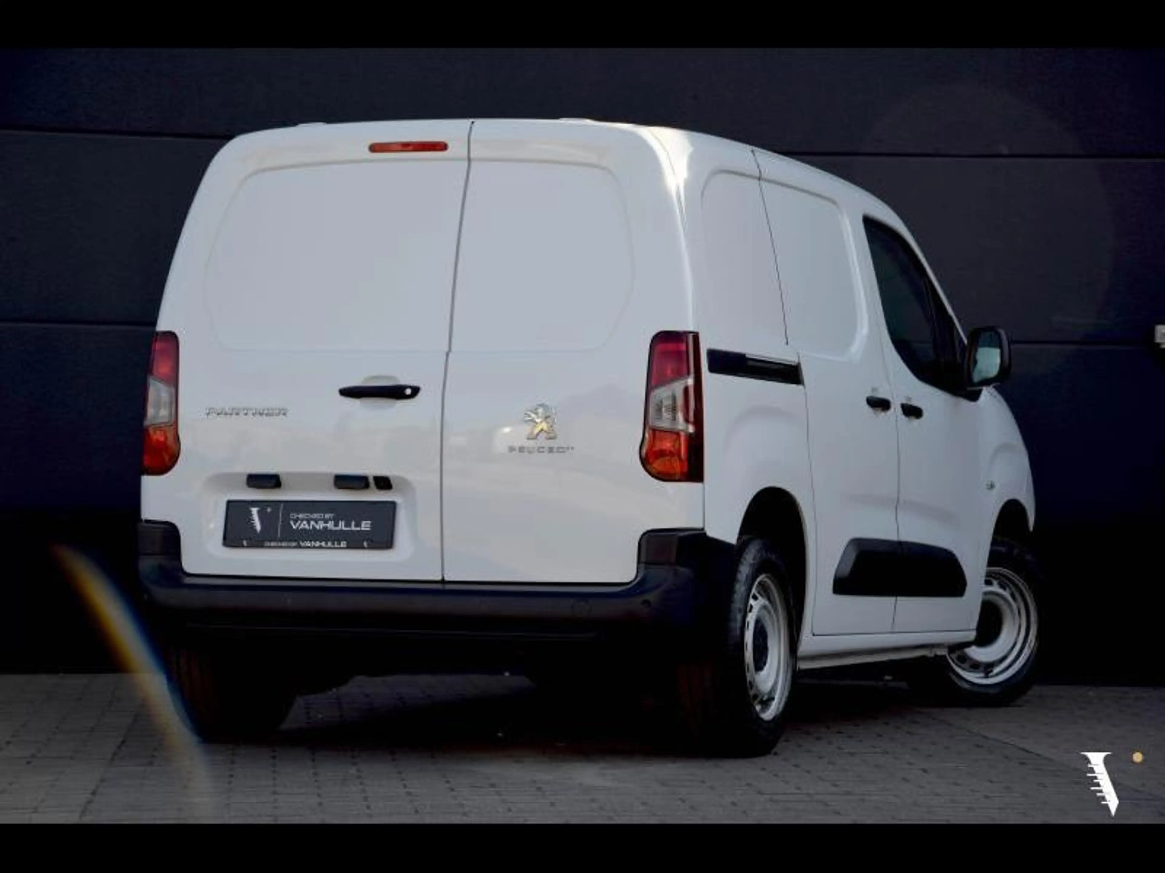 Peugeot Partner NAVI | CARPLAY | CAMERA — photo 2