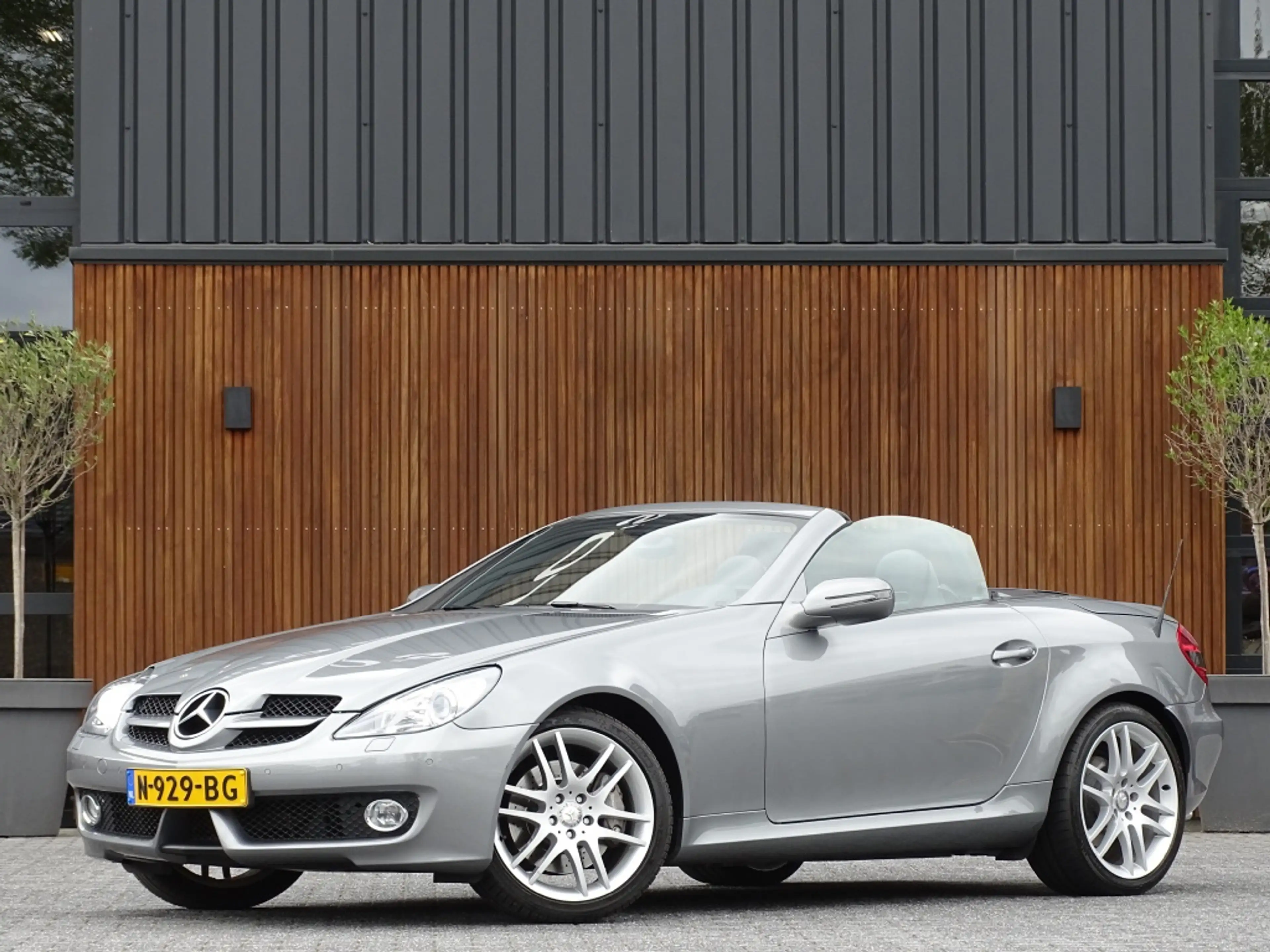 Mercedes-Benz SLK 350 305PK V6 AMG / Harman Kardon / Nappa / Roadster /