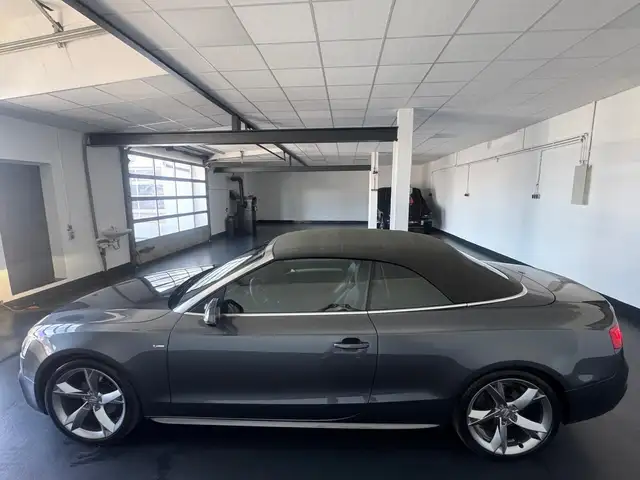 Audi A5 view 10
