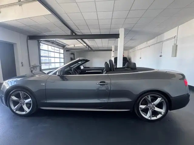 Audi A5 view 11