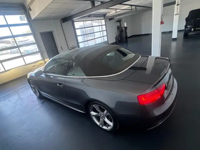 Audi A5 view 9