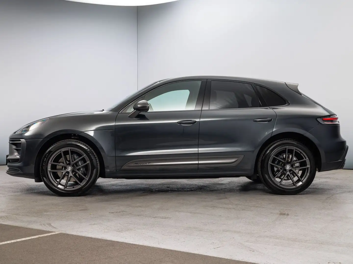 Porsche Macan T Grau - 2