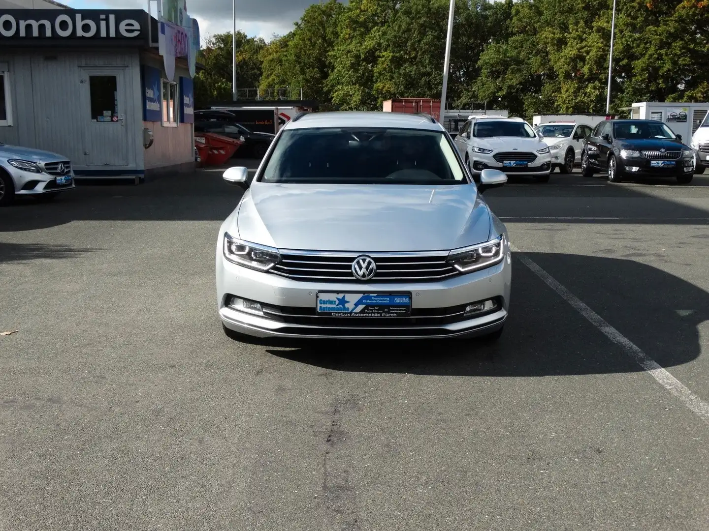 Volkswagen Passat Variant Passat 2,0Tdi-150Ps-DSG*LED*Kamera*Massage*ACC Silber - 2