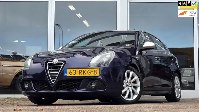 Alfa Romeo Giulietta 1.6 JTDm Distinctive Leer Trekhaak 3e Eigenaar APK