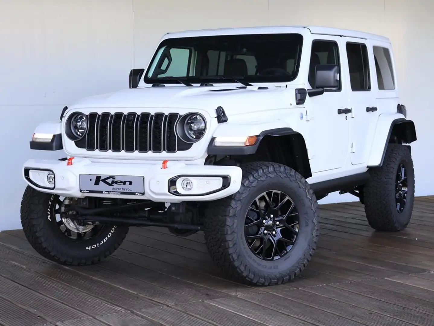Jeep Wrangler Unlimited 4xe 380 Dominator | Liftkit 2.5 Rubicon Blanc - 2