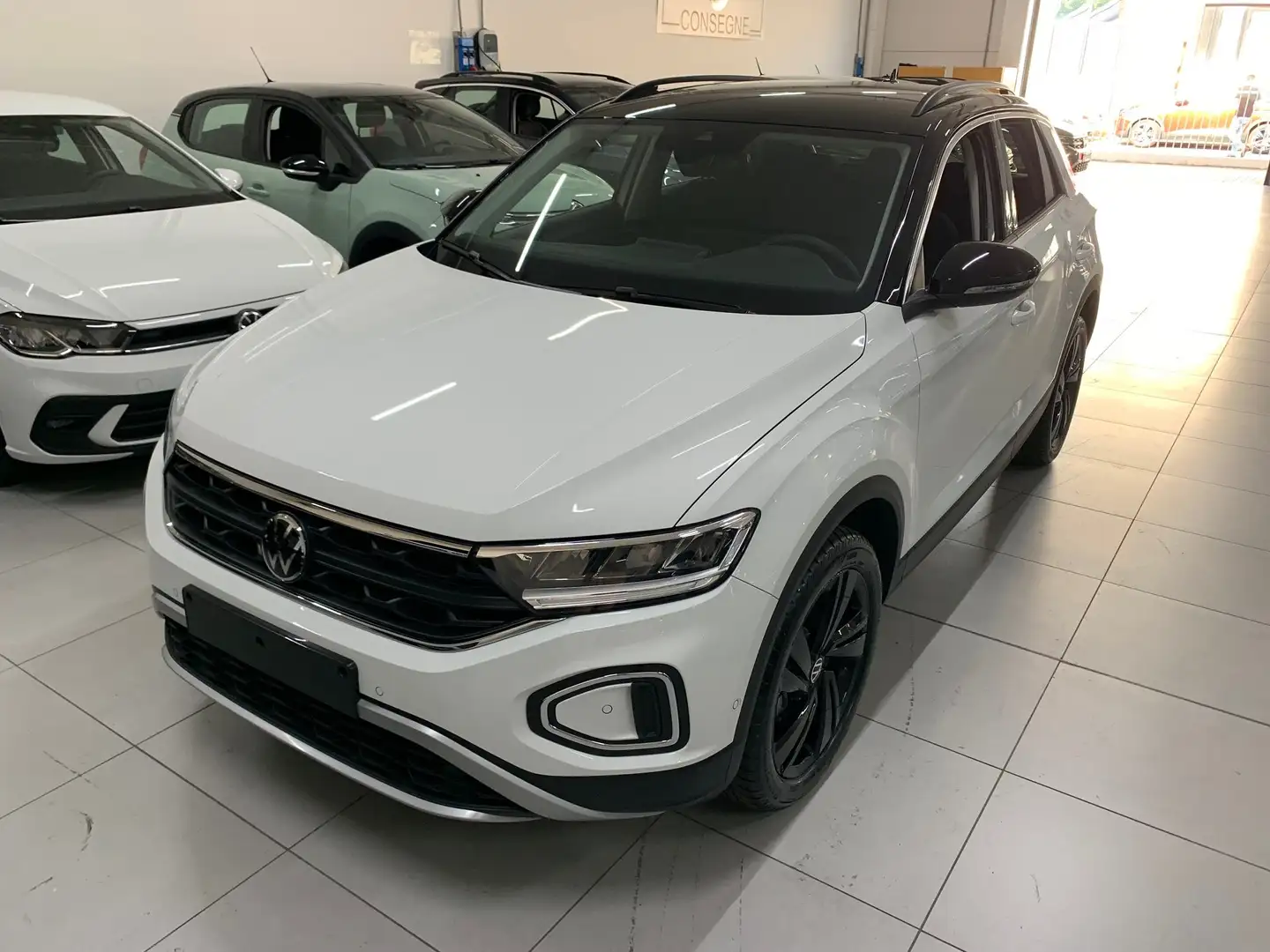 Volkswagen T-Roc T-Roc 1.0 tsi Sport 115cv KM ZERO Bianco - 1