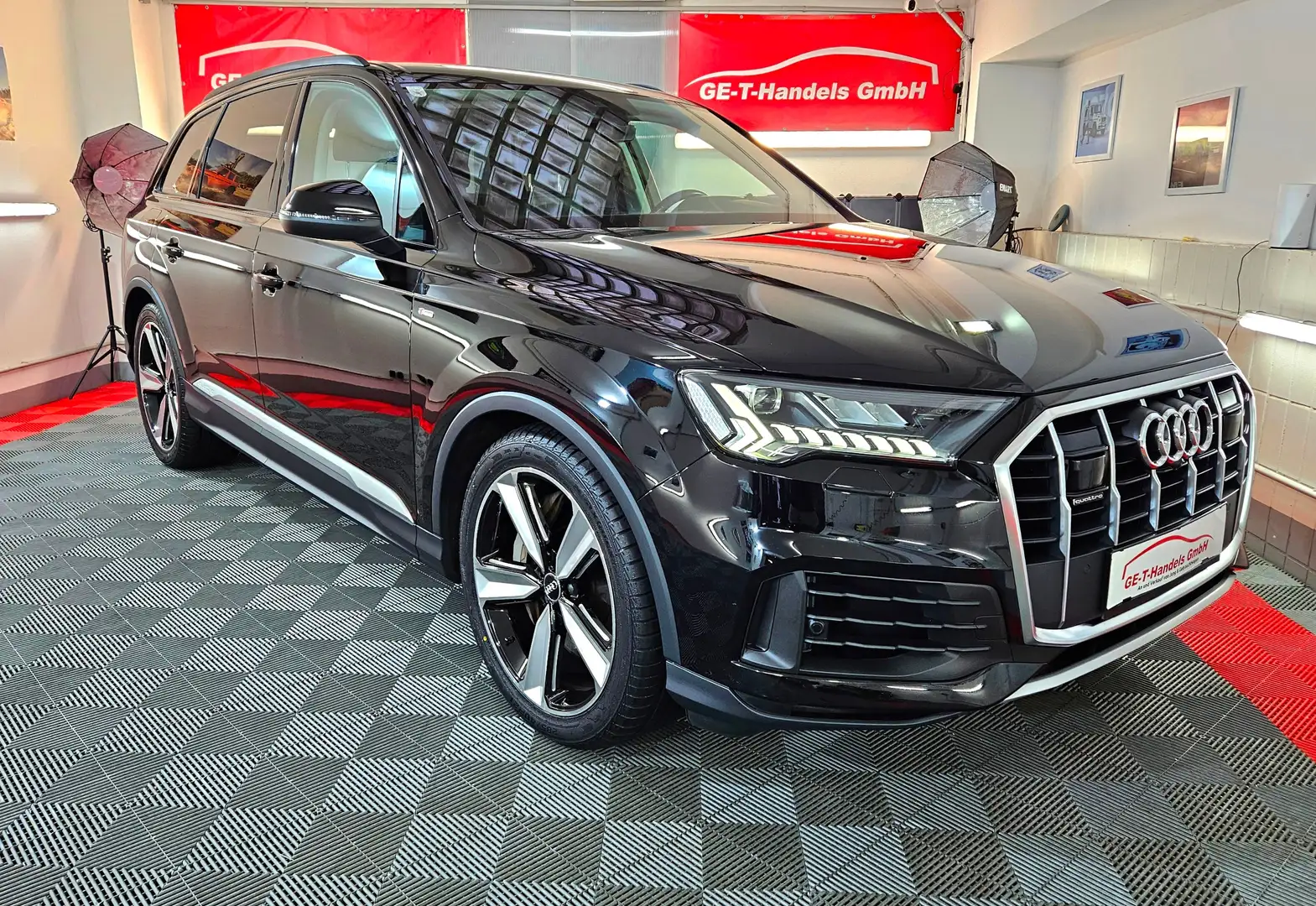 Audi Q7 55 TFSI PHEV quattro 340 Matrix Sport Mwst ausw. Schwarz - 2