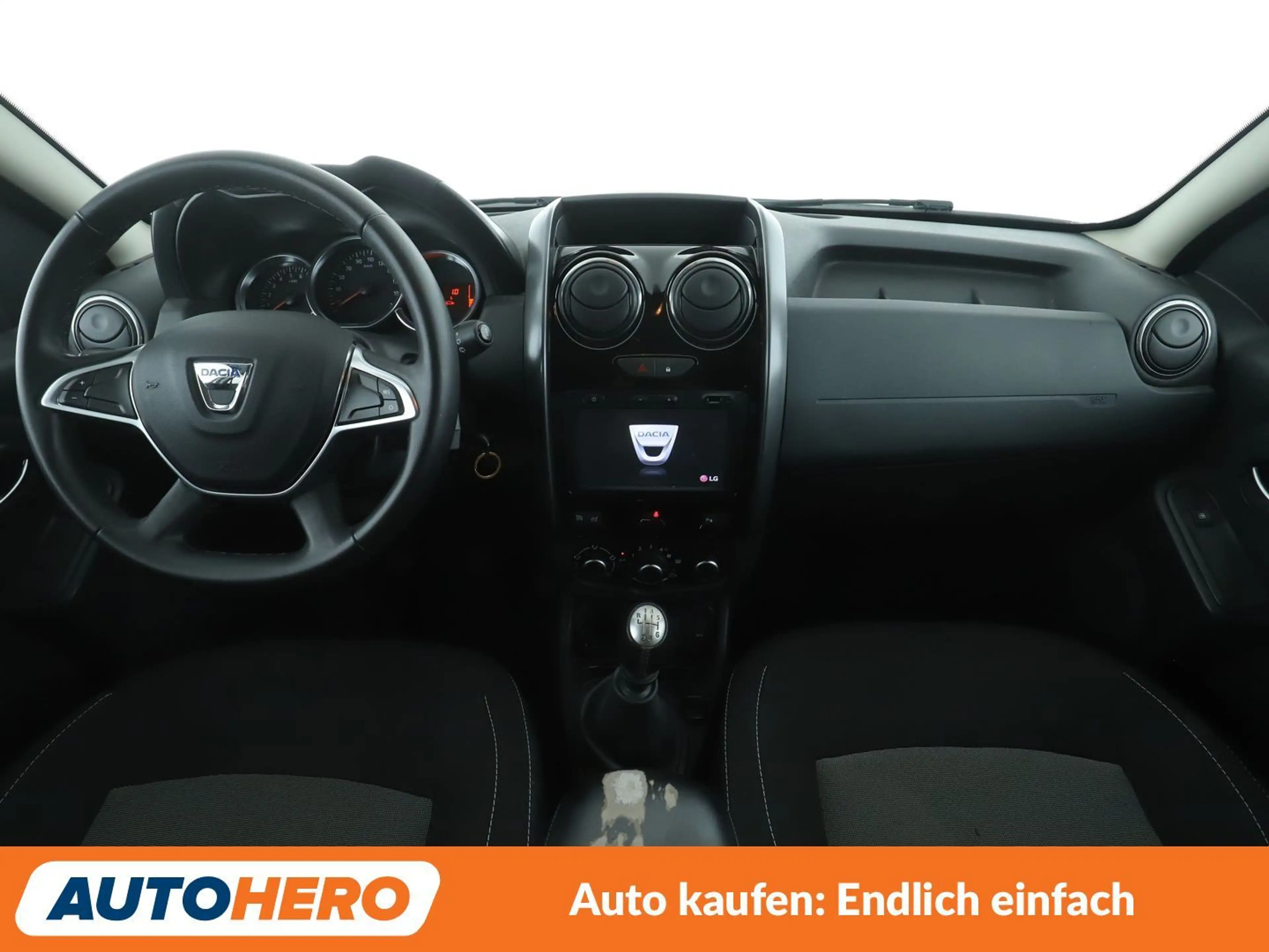 Dacia Duster 1.2 TCe Black Shadow 4x2 *NAVI*TEMPO*PDC* — photo 12