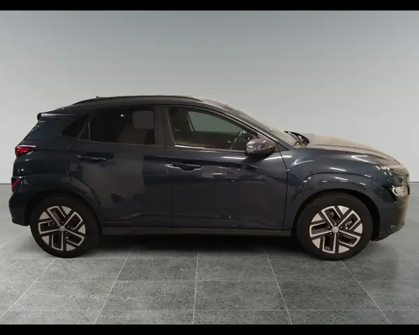 Hyundai Kona view 4
