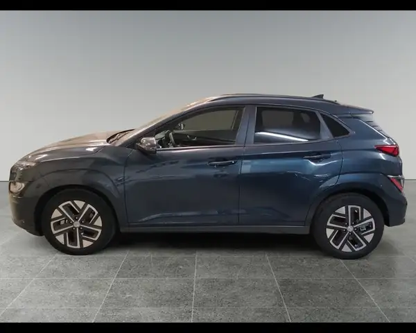 Hyundai Kona view 5