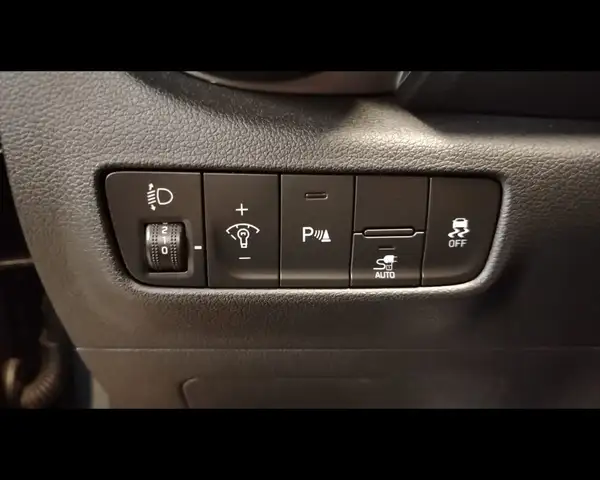 Hyundai Kona view 15