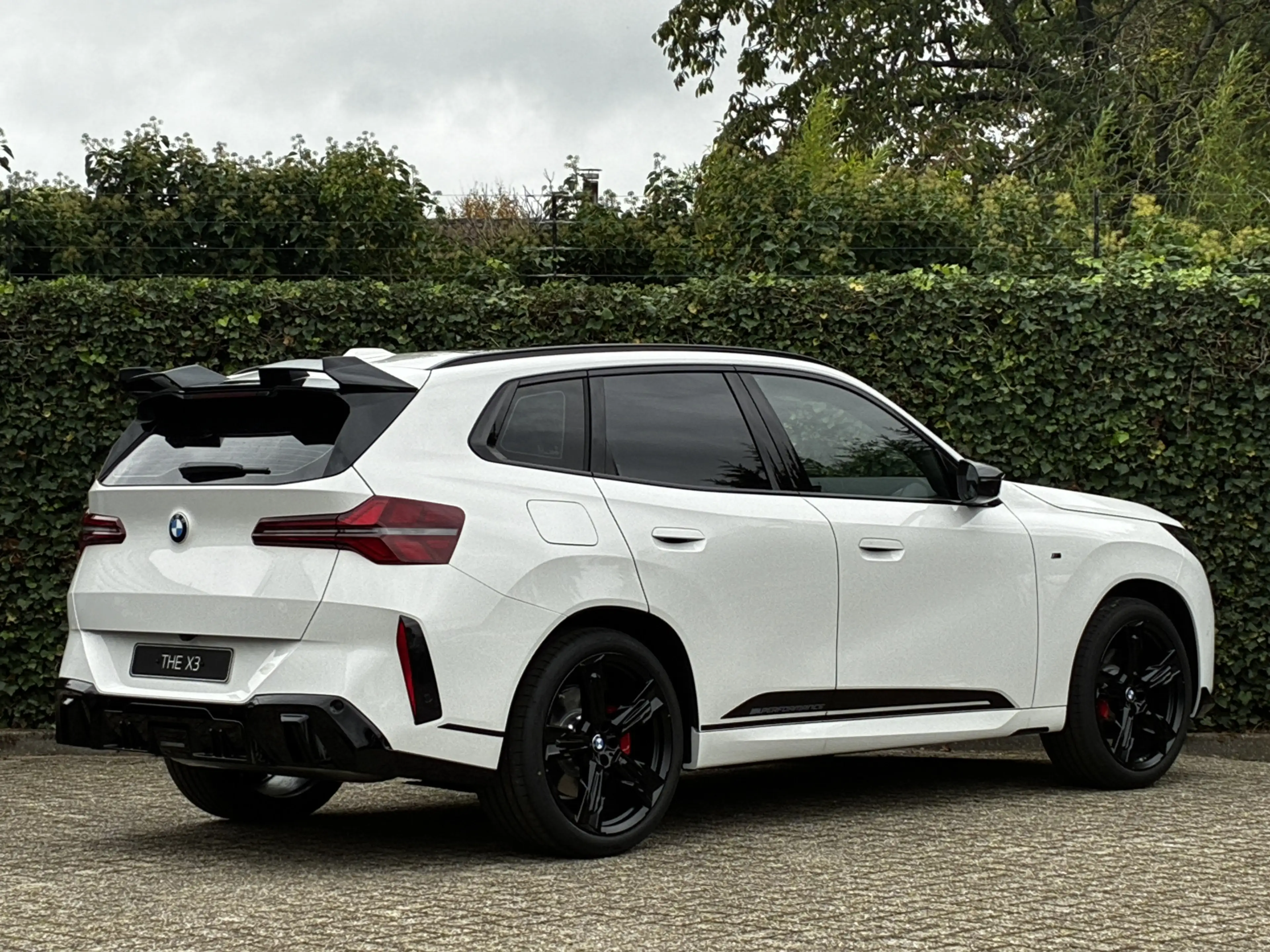 BMW X3 30e xDrive | M-Sport Pro | M-Performance | 21'' | — photo 3