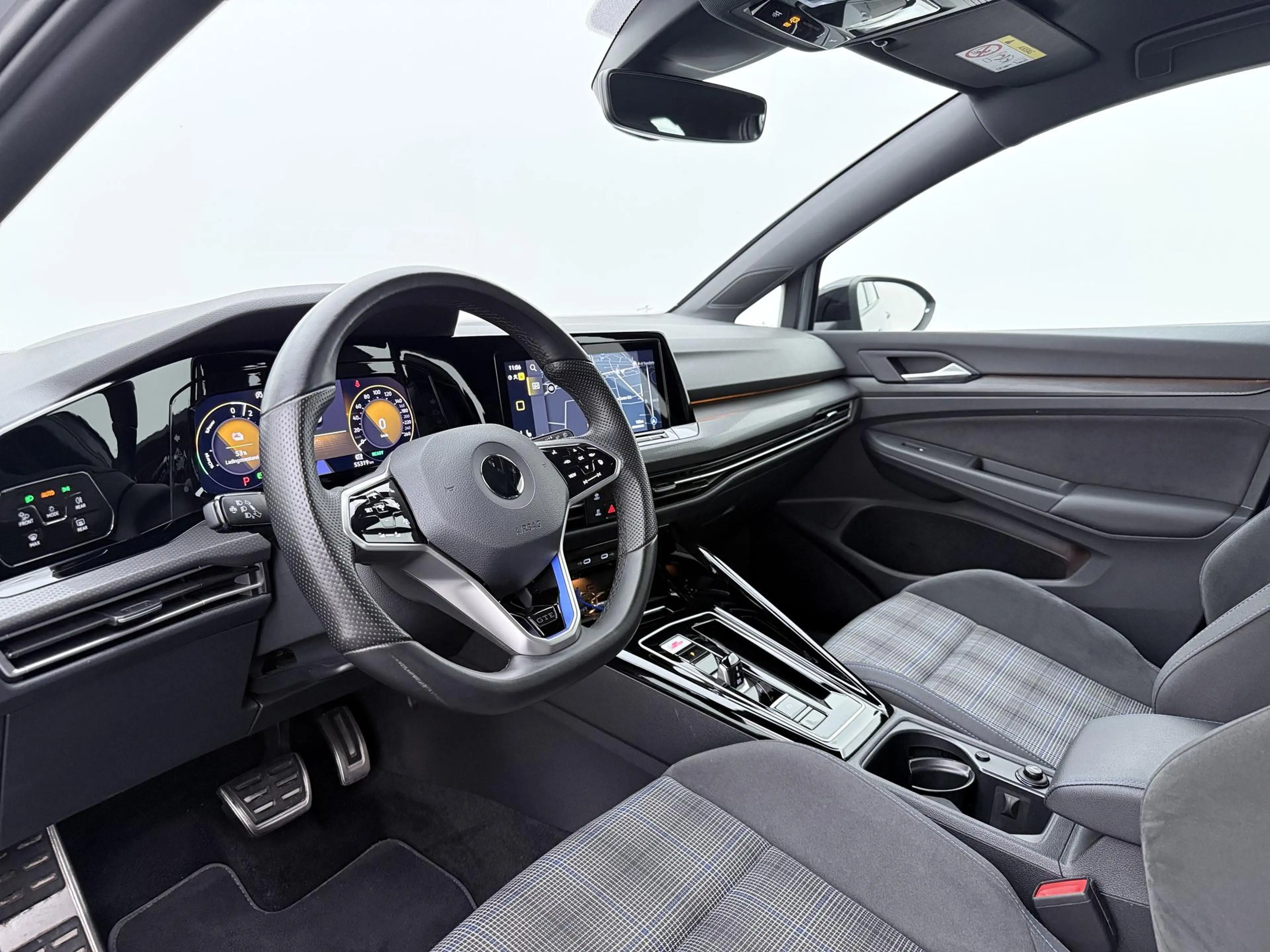 Volkswagen Golf GTE 1.4 eHybrid | Black Style | ACC | Parkeerhulp | IQ — photo 3