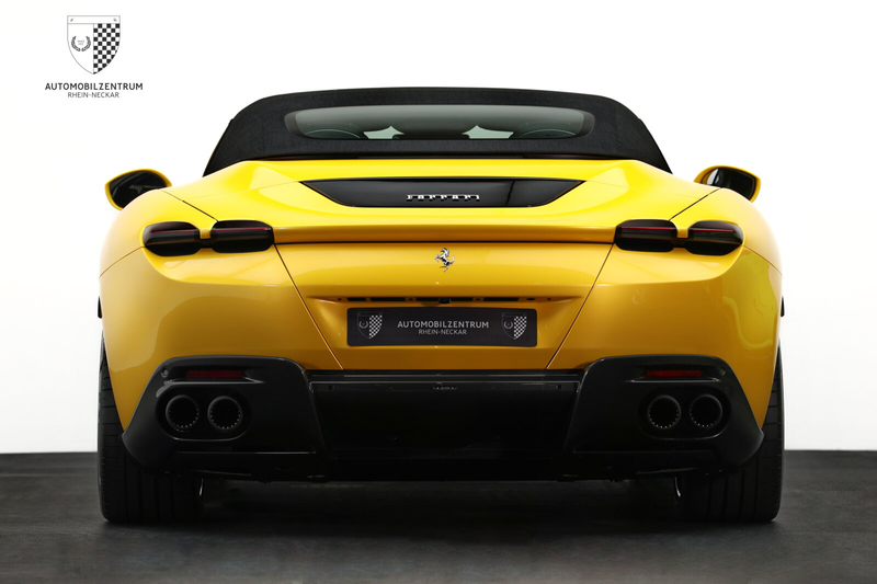 Ferrari Roma Roma Spider Ventilation/Carbon-LED/Daytona — photo 7