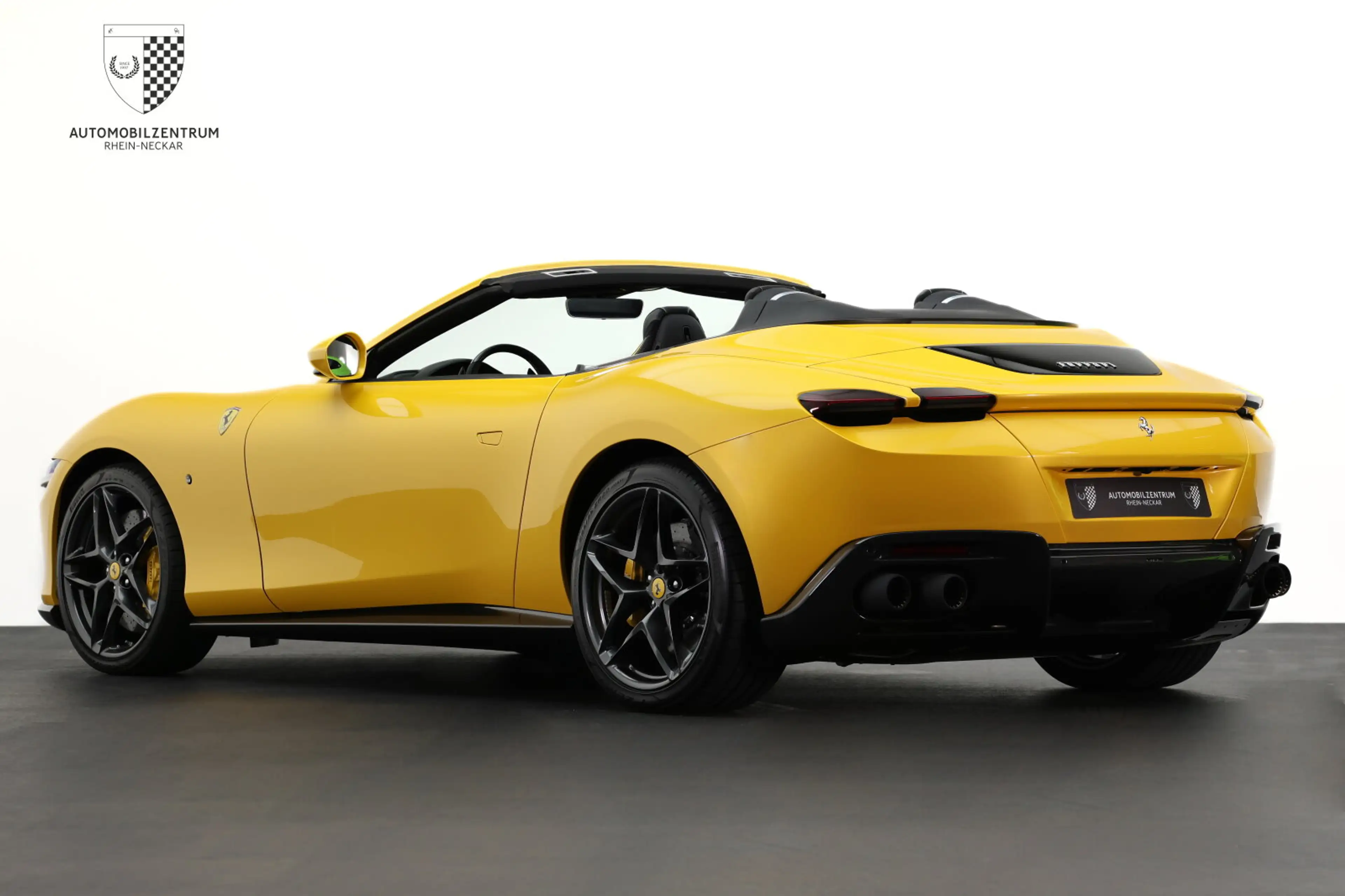 Ferrari Roma Roma Spider Ventilation/Carbon-LED/Daytona — photo 6