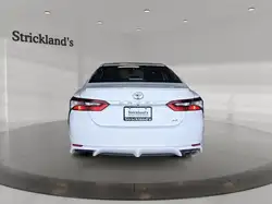 Toyota Camry снимка Toyota Camry