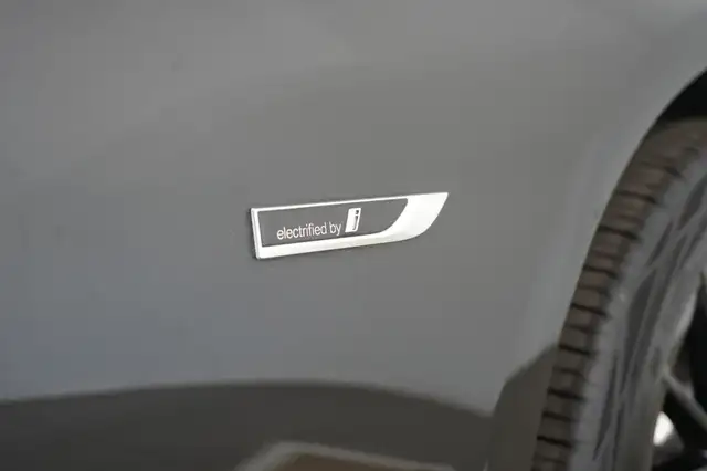 BMW M view 11
