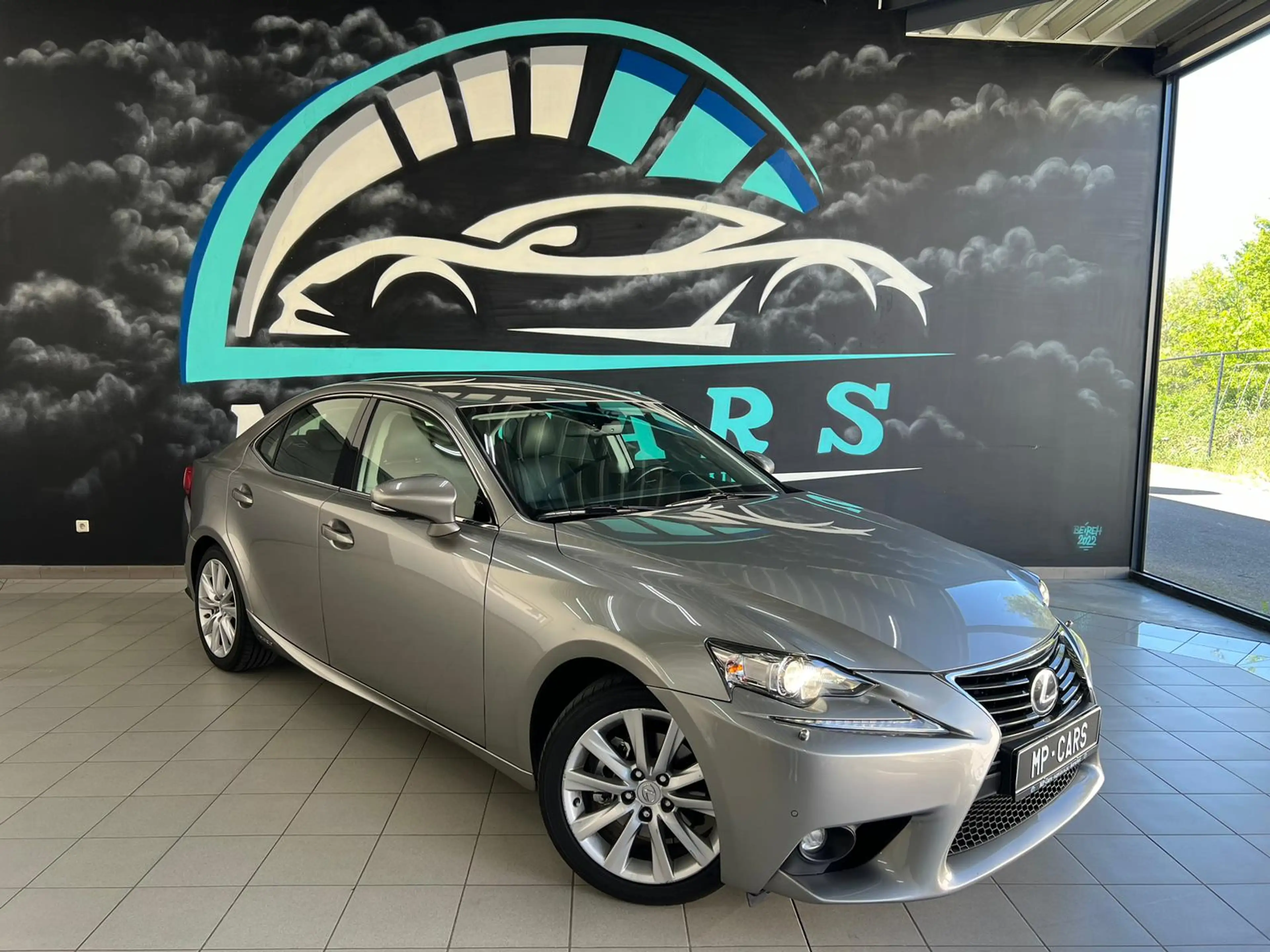 Lexus IS 300 IS 300h 2.5i Business E-CVT — photo 4