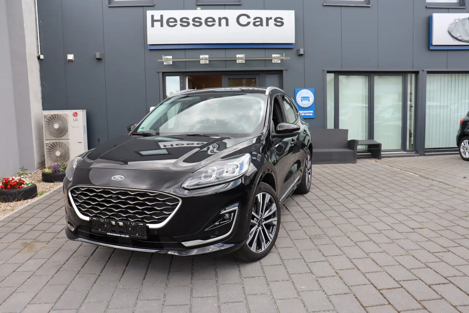 Ford Kuga 2.5 Duratec PHEV VIGNALE PANO*20 Zoll*AHK*5jFGS Zwart - 1