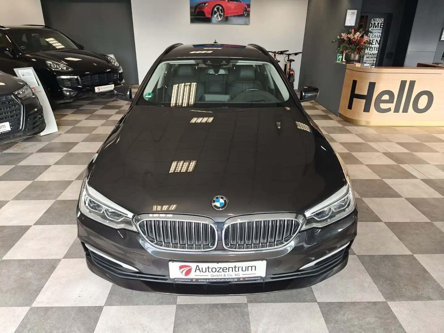 BMW 520 Baureihe 5 Touring 520 d xDrive Gris - 2