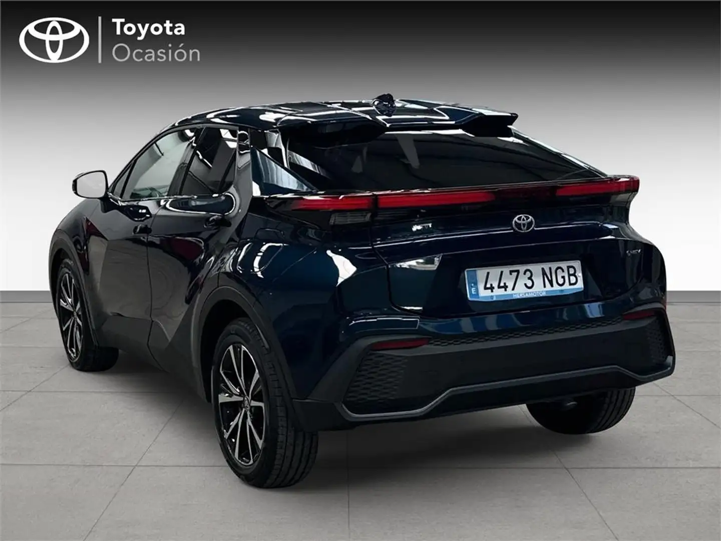 Toyota Auris hybrid 140H Advance - 2