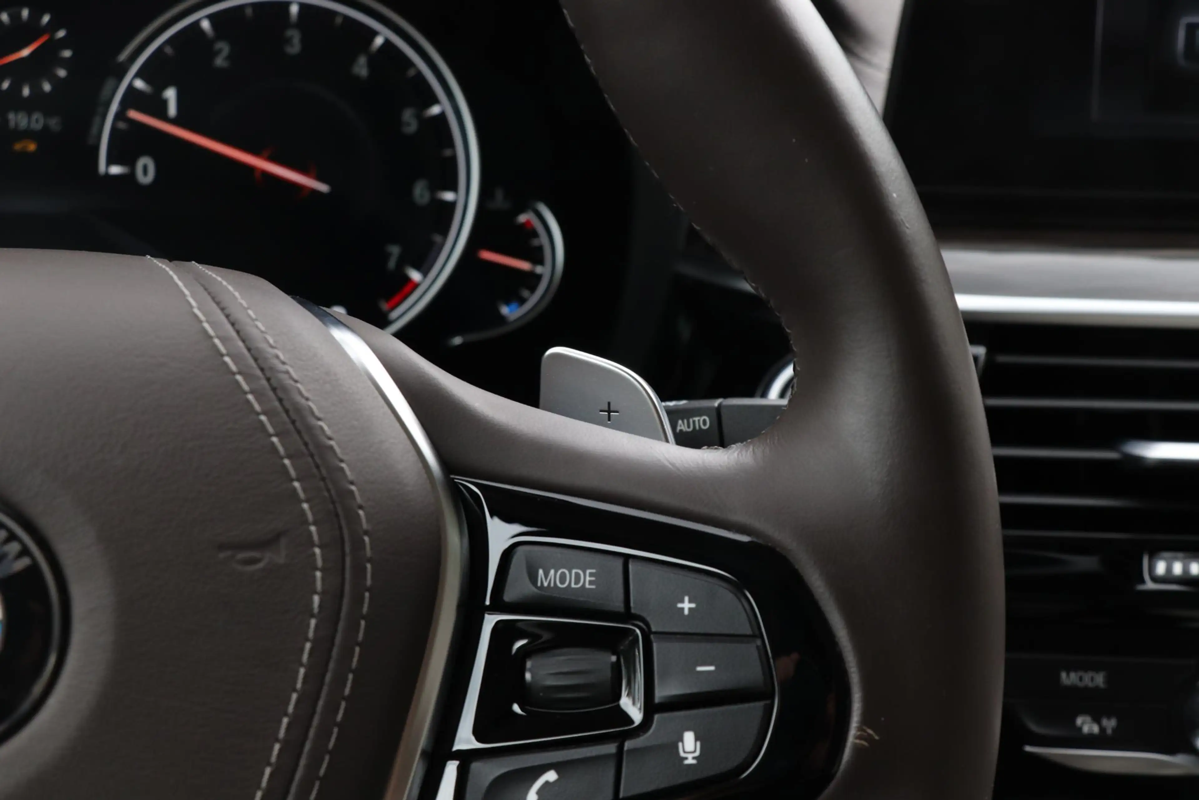 BMW 540 5-serie Touring 540i xDrive High Executive |Luxury — photo 47