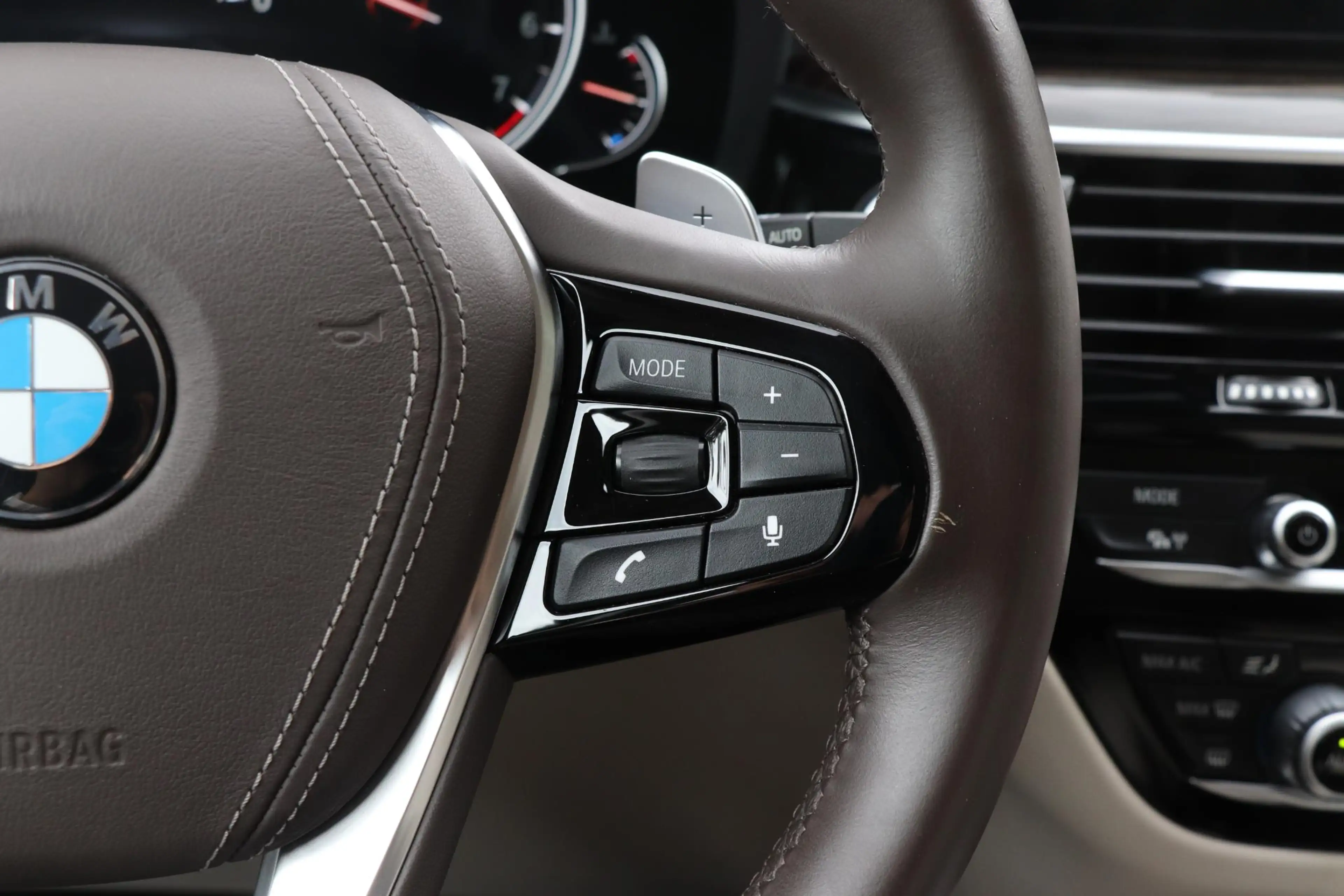 BMW 540 5-serie Touring 540i xDrive High Executive |Luxury — photo 46