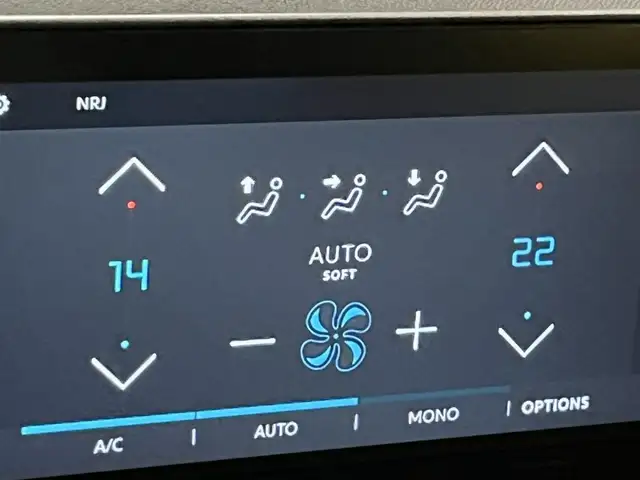 Citroen C4 view 12