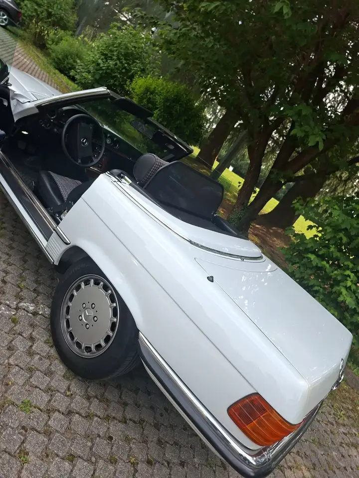 Mercedes-Benz SL 300, foto 2