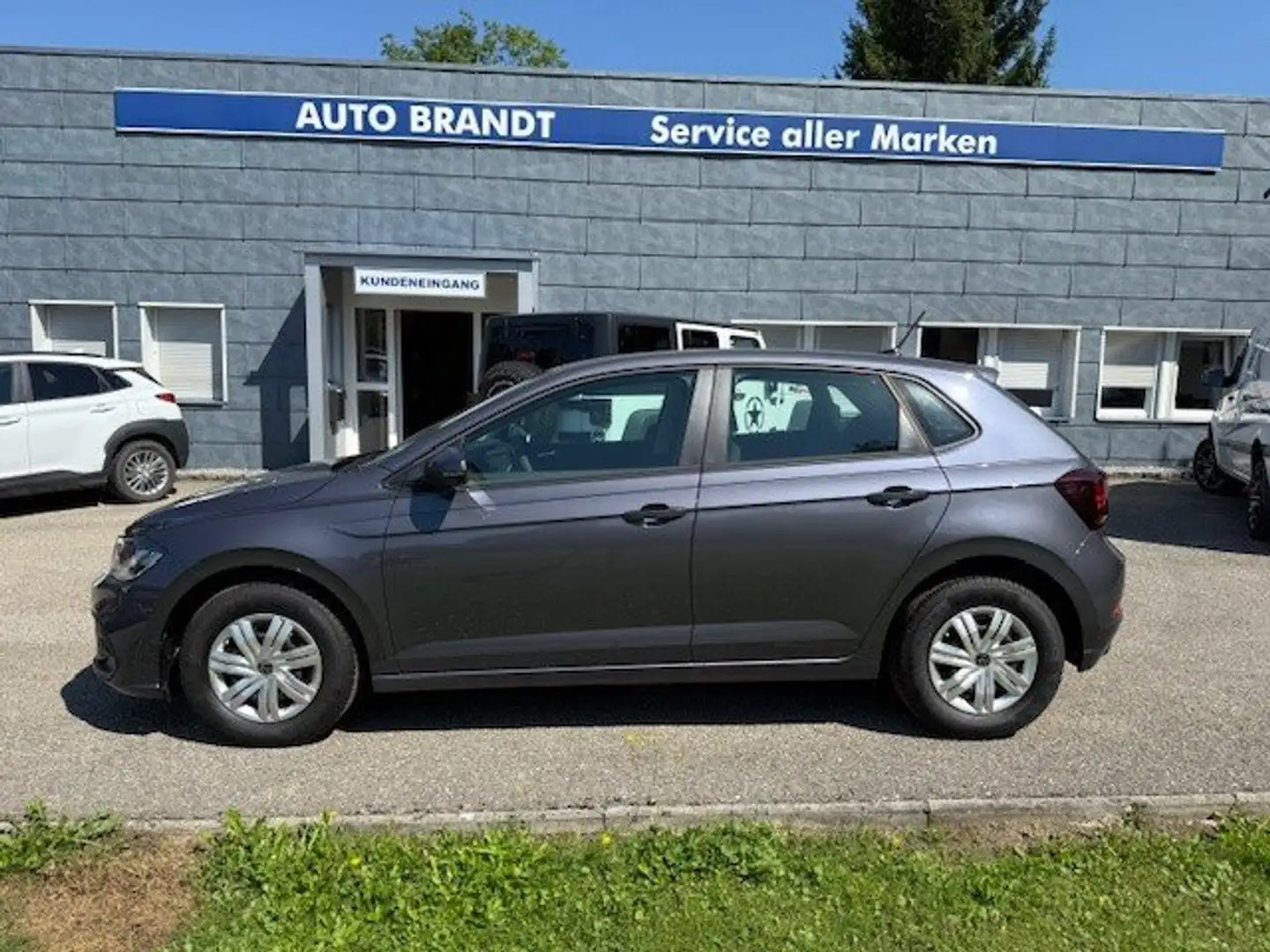 Volkswagen Polo Polo 1,0 4Me 4Me Grau - 2