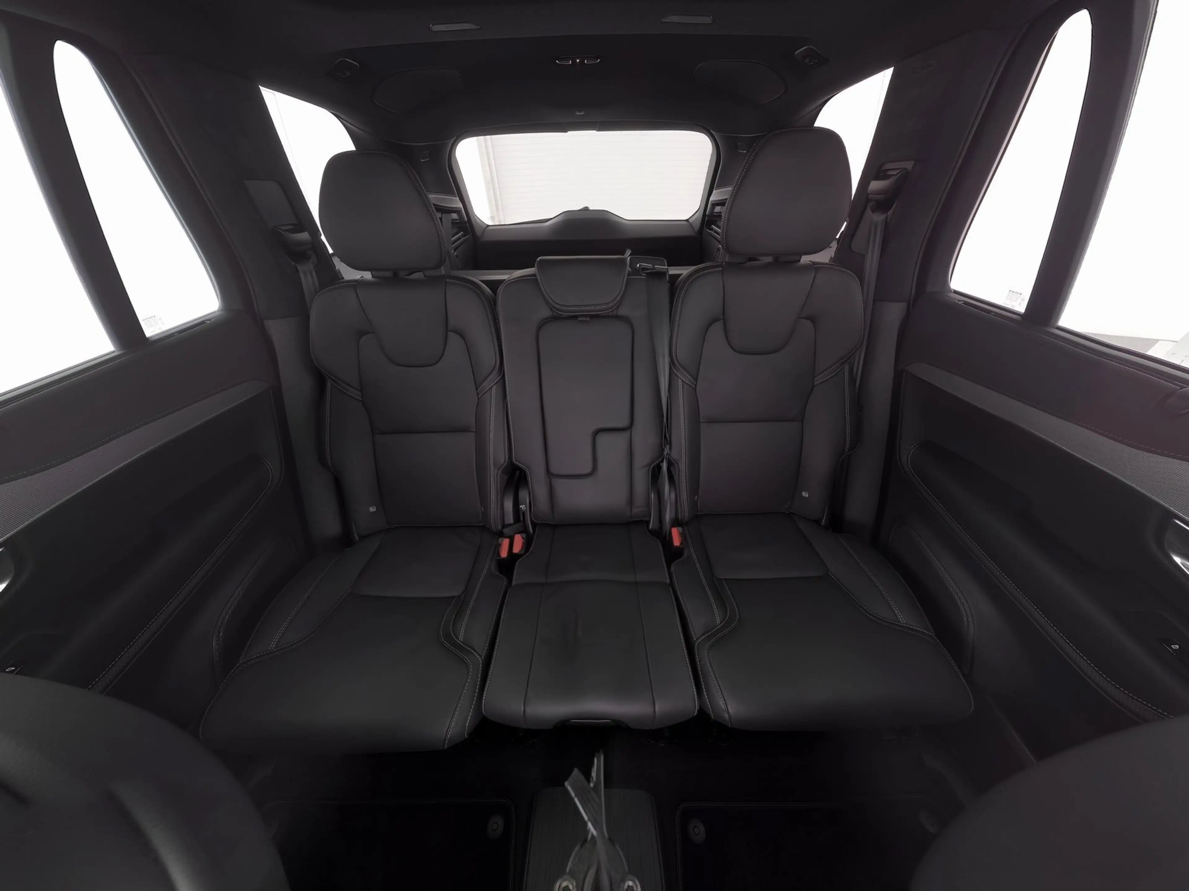 Volvo XC90 T8 AWD Ultra Dark 22"FOUR-C*360°KAMERA — photo 5
