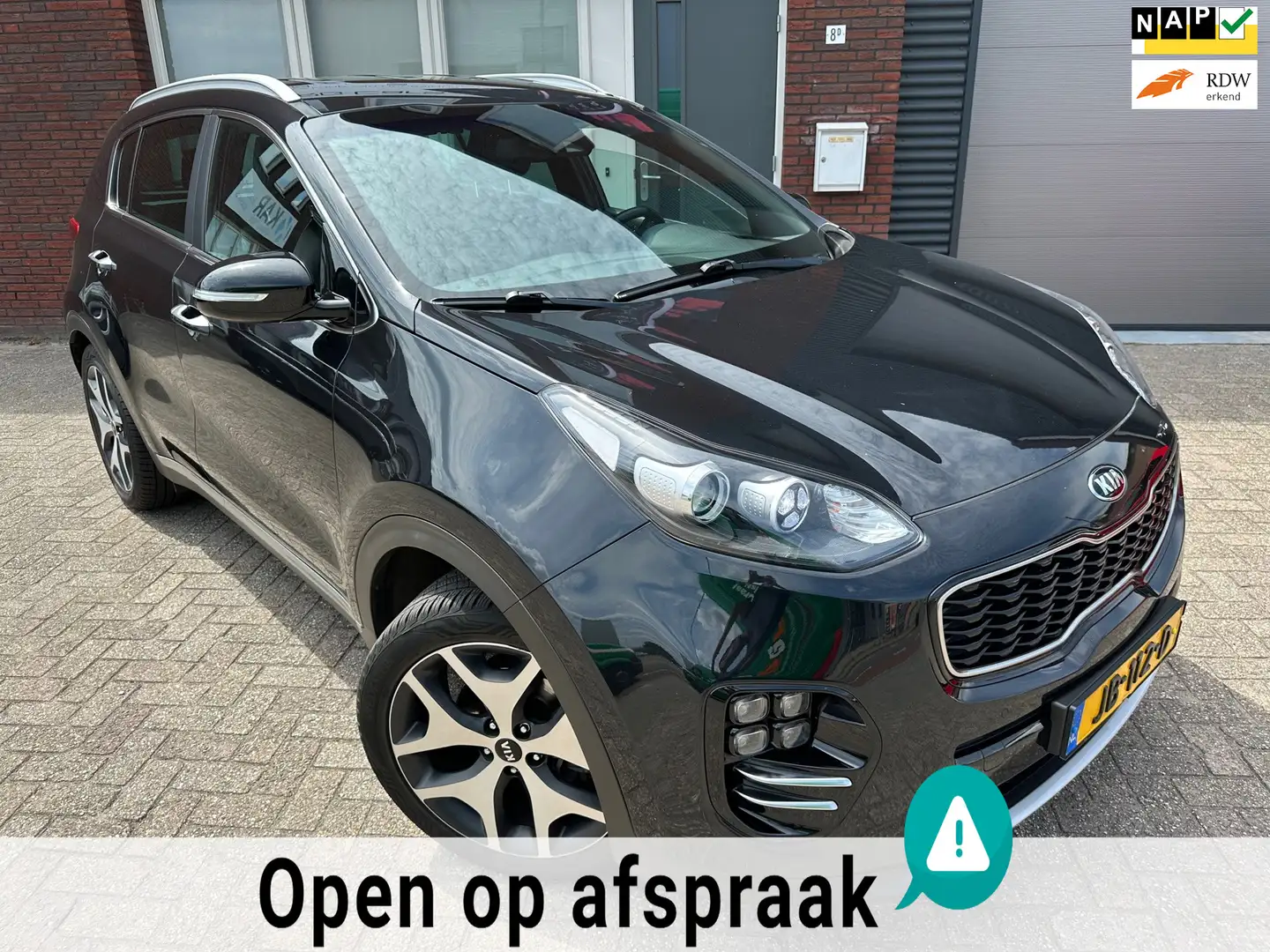 Kia Sportage 1.6 T-GDI GT-Line First Edition / Navi / Cruise / Zwart - 1