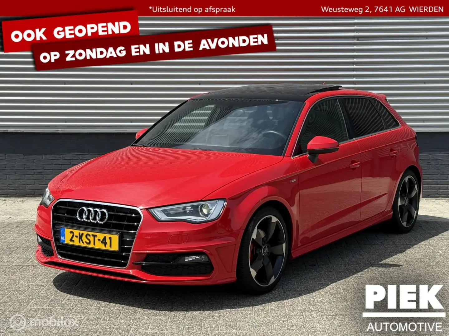 Audi A3 Sportback 1.4 TFSI Ambition Pro S-Line PANORAMADAK Rood - 1