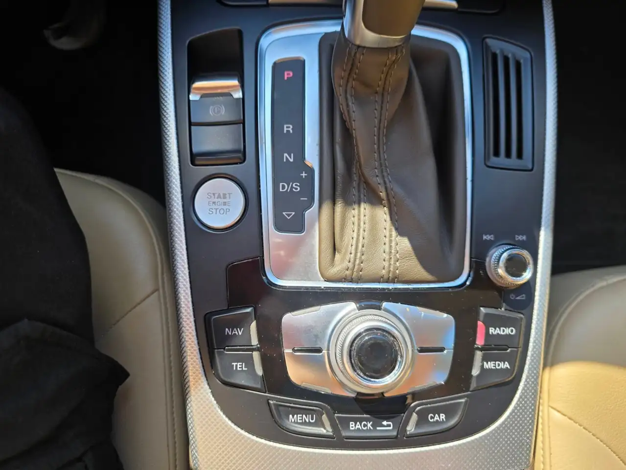Audi A4 снимка Audi A4