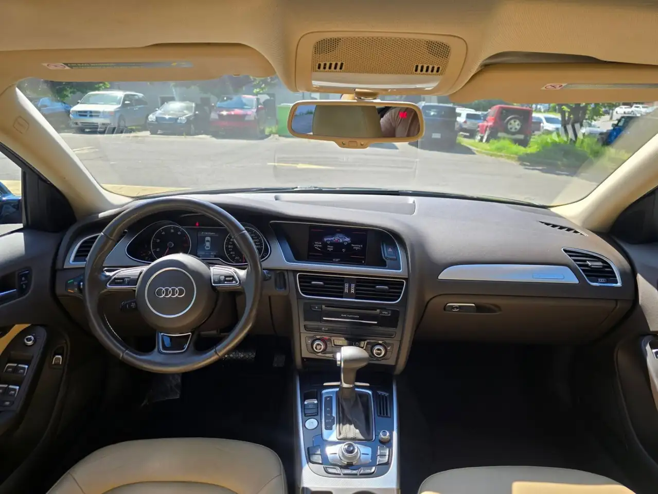 Audi A4 снимка Audi A4