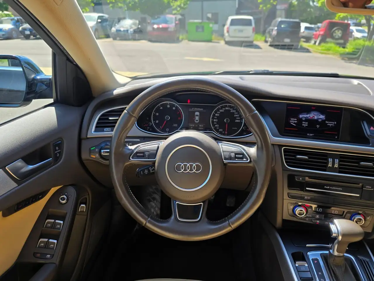 Audi A4 снимка Audi A4