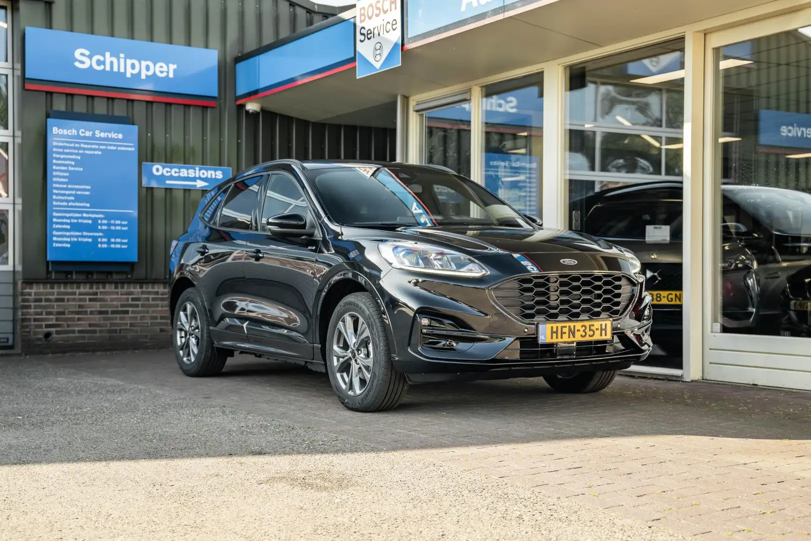 Ford Kuga 2.5 PHEV ST-Line Zwart - 2