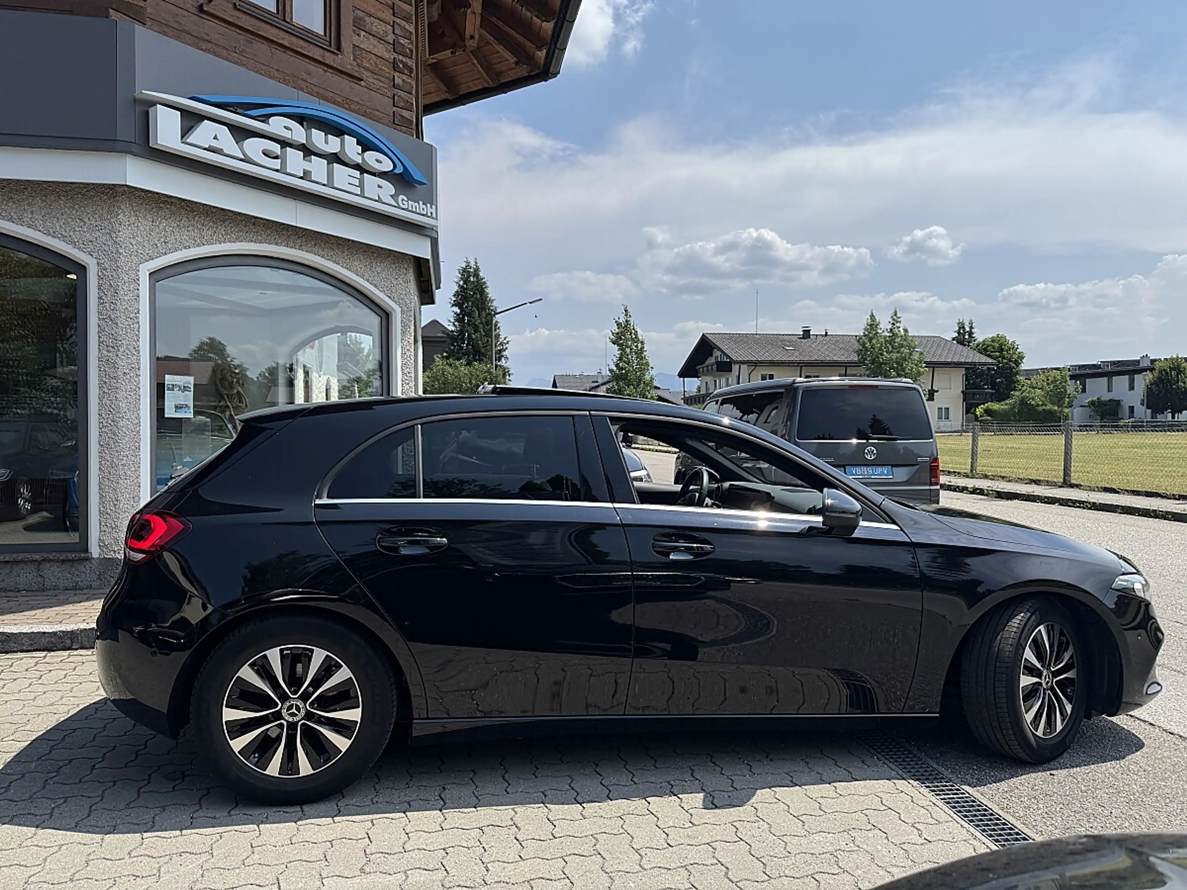 Mercedes-Benz A 180 Aut. Progressive Line Aut.*LED*RFK*Panodach*Leder* — photo 6
