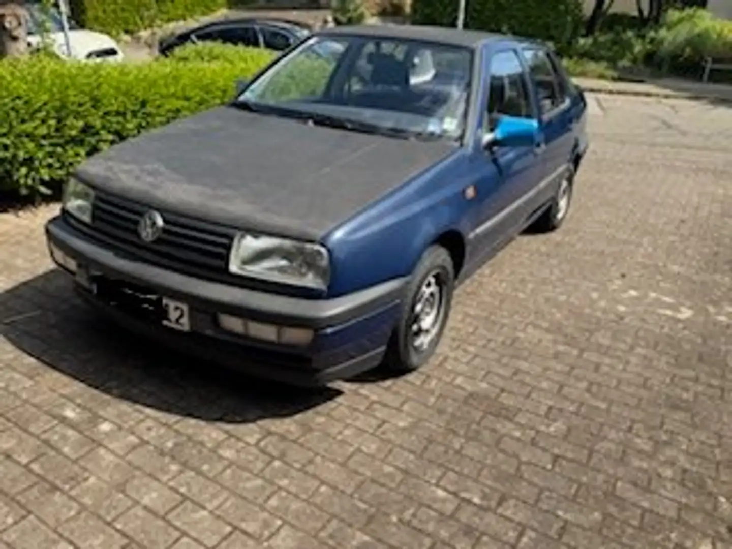 Volkswagen Vento Vento, 65 Tkm, TÜV neu, gepflegt, Nichtraucher Bleu - 2