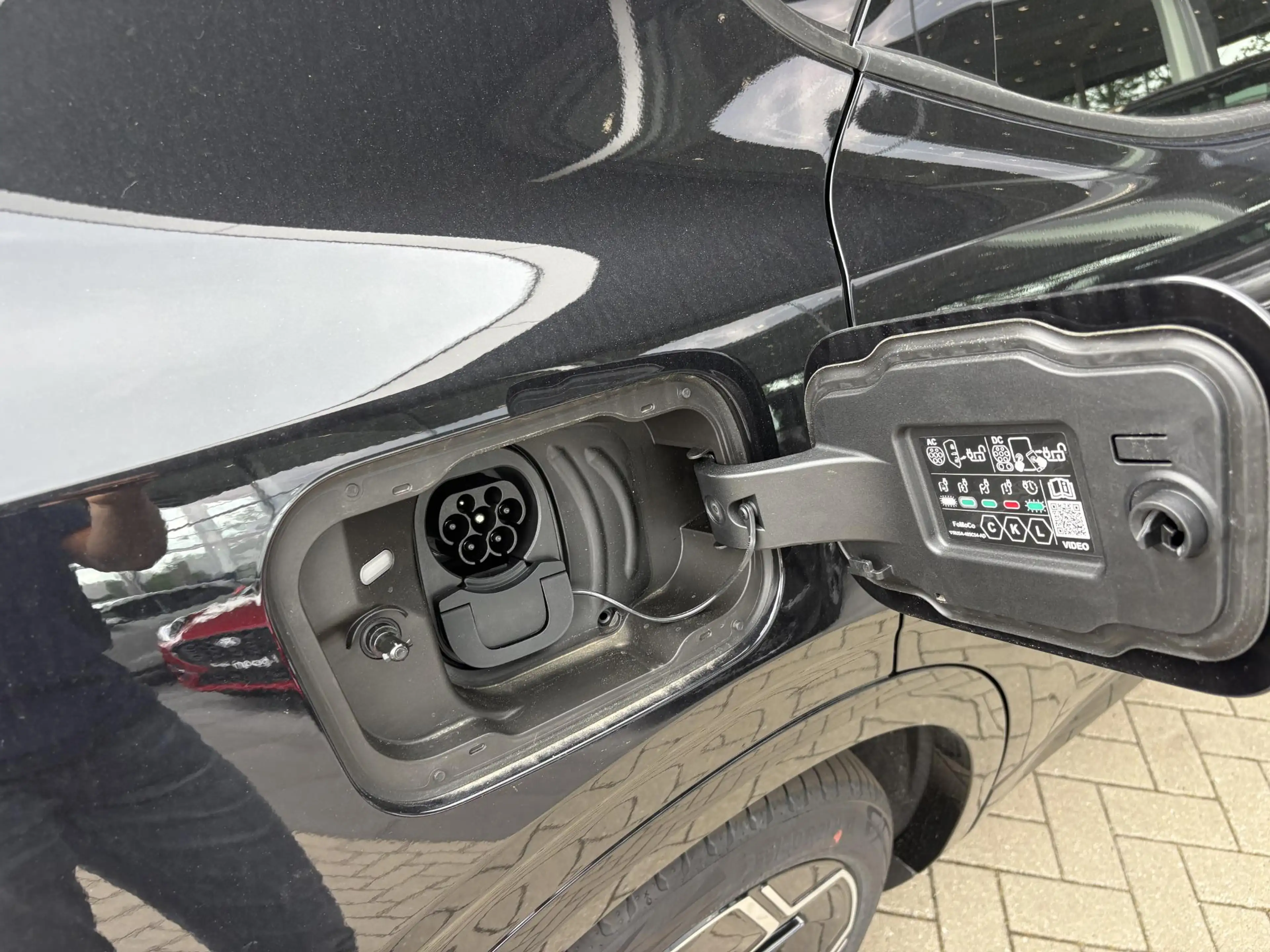 Ford Capri Premium Extended Range RWD 79 kWh | 21 inch | Pano — photo 22